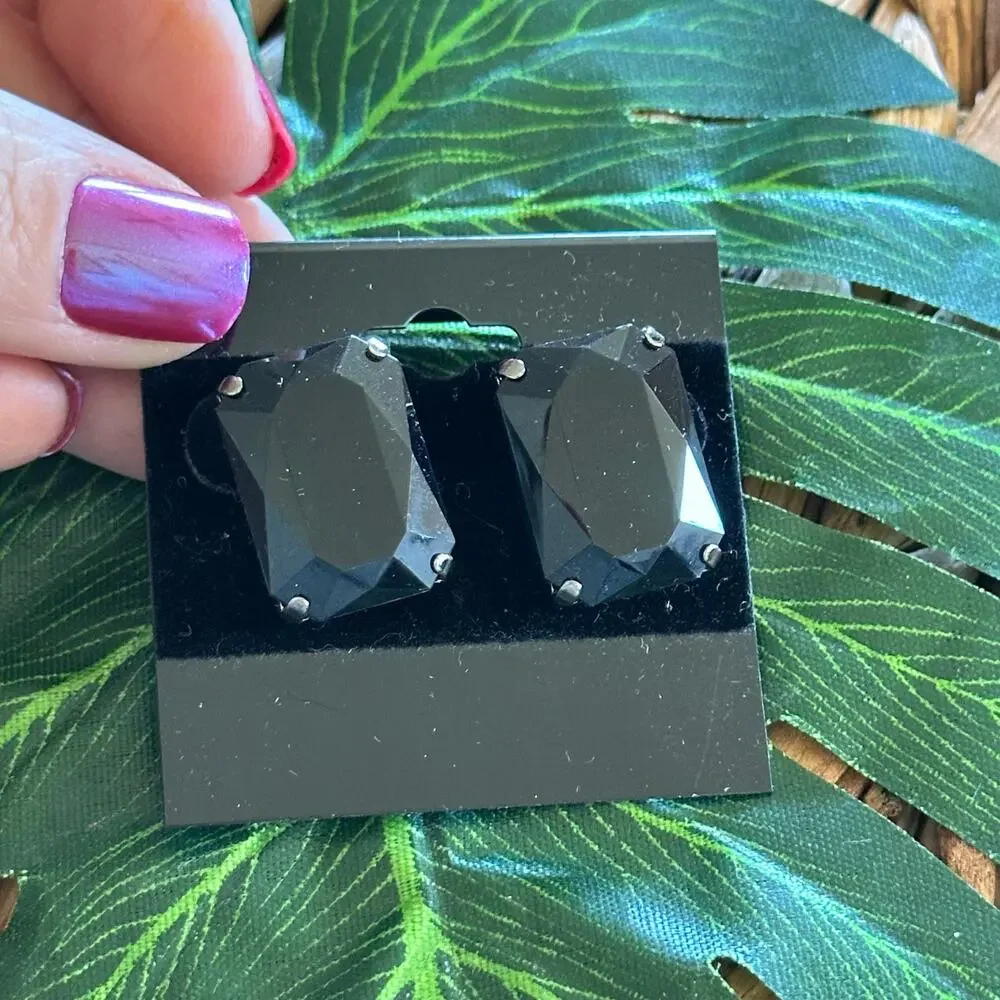 BOGO FREE BLACK RECTANGULAR EARRINGS STUDS